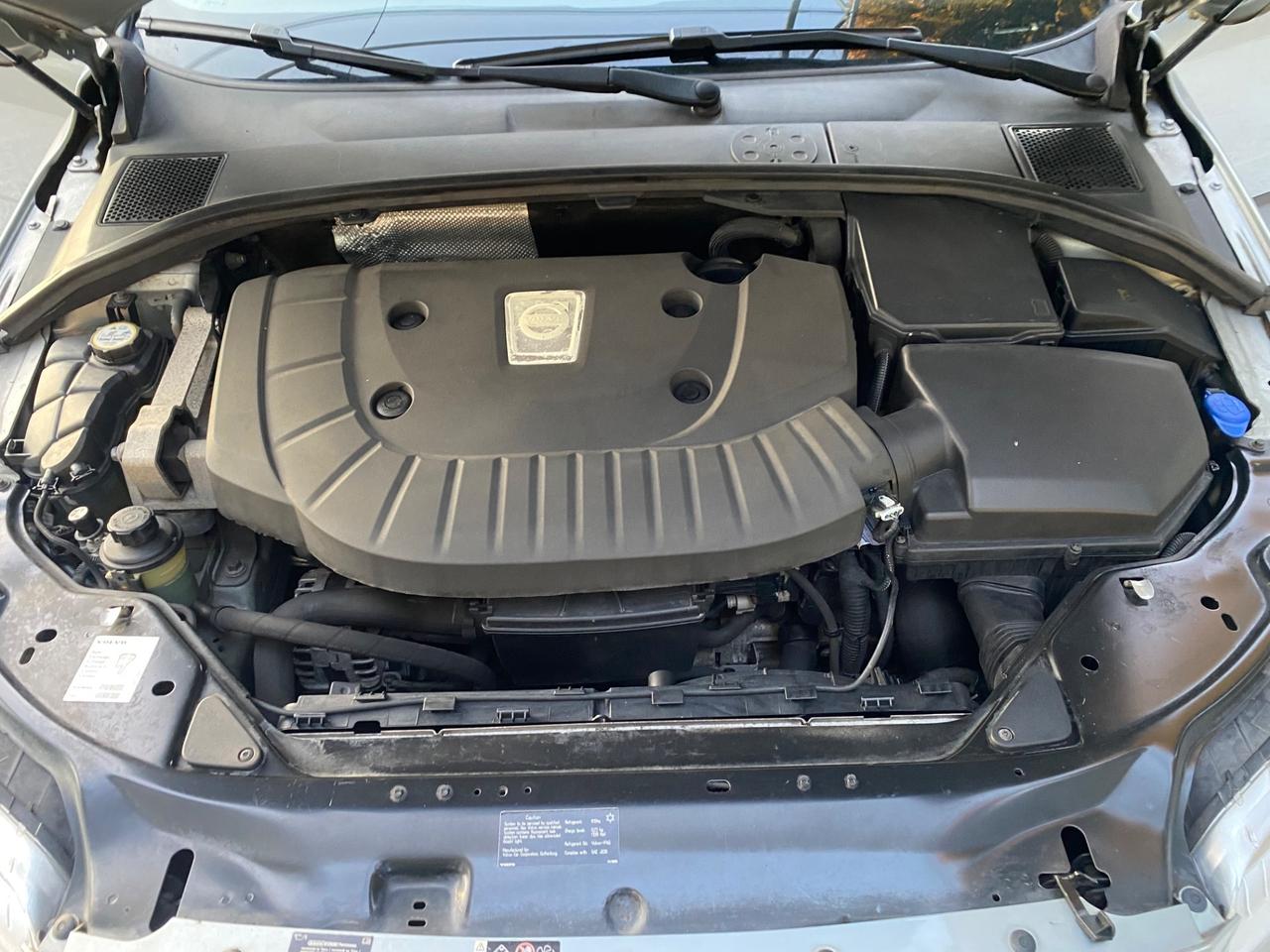 Volvo XC 70 XC70 D5 AWD Momentum