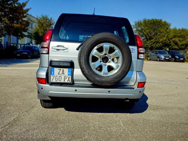 TOYOTA Land Cruiser 3.0 D-4D 16V cat 5 porte aut. Wagon