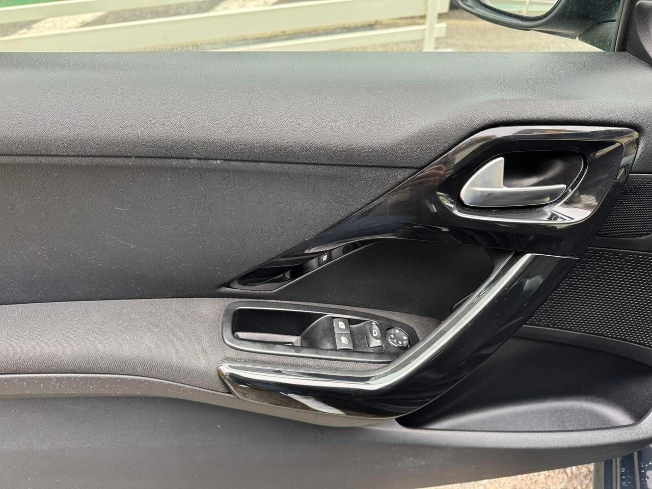 PEUGEOT 208 PureTech 68 3p ACTIVE NEOPAT