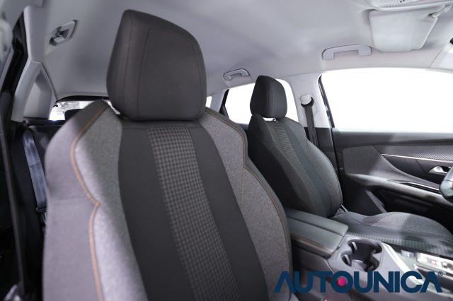 PEUGEOT 3008 BLUEHDI 130 S&S EAT8 ALLURE FARI LED NEOPATENTATI