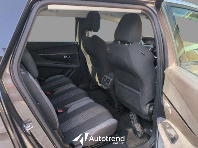 Peugeot 5008 BlueHDi 130 CV Automatica 7 Posti NAVI LED Active Business S&S