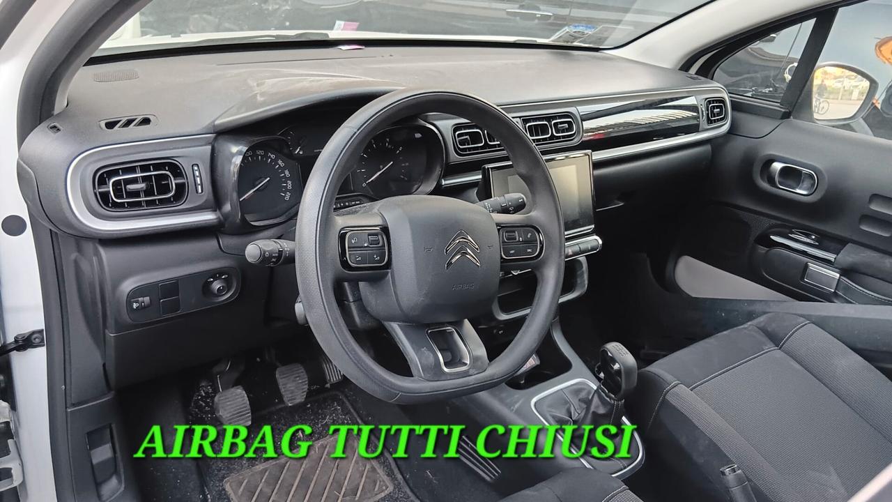 Citroen C3 SHINE incidentata sinistrata mondialcars 023