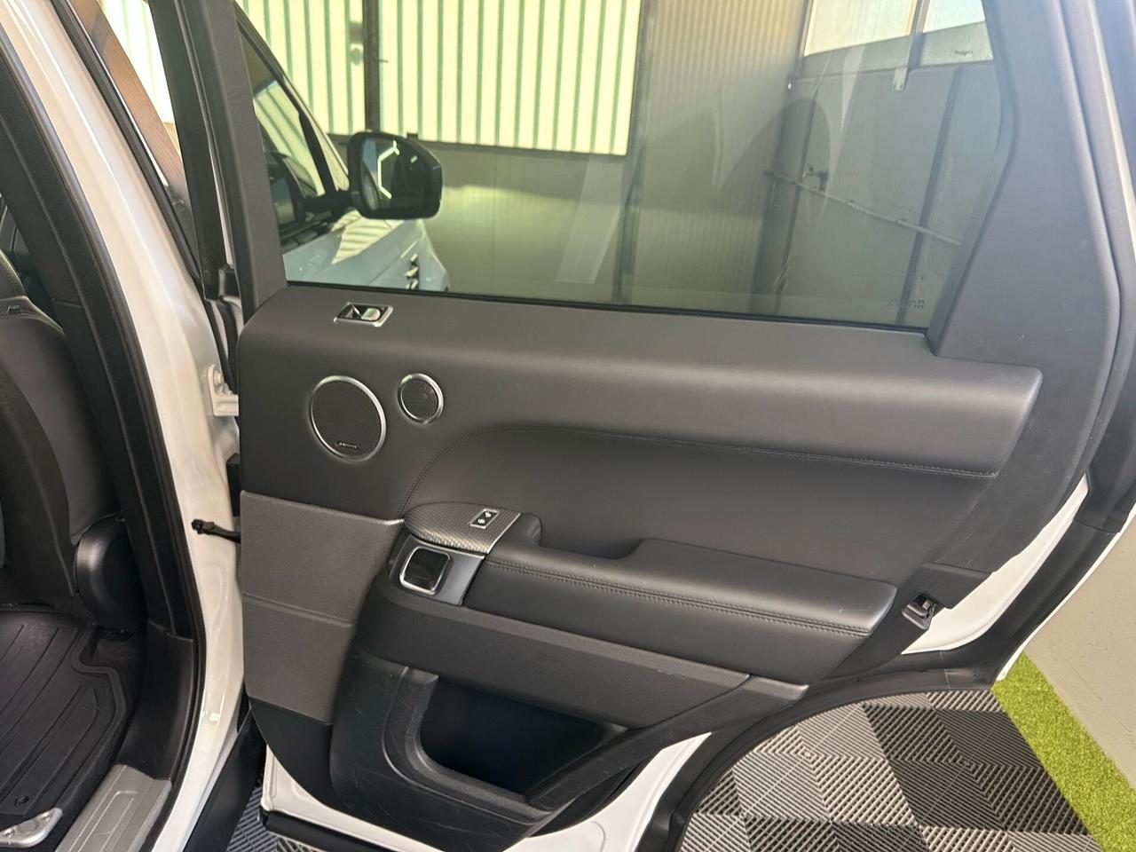 Land Rover Range Rover Sport Range Rover Sport 3.0 SDV6 249 CV HSE