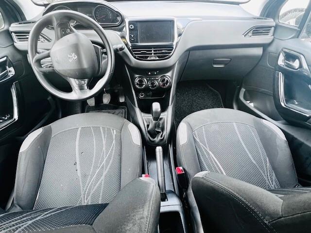 Peugeot 208 1.2 VTi 82 CV 5 porte Allure