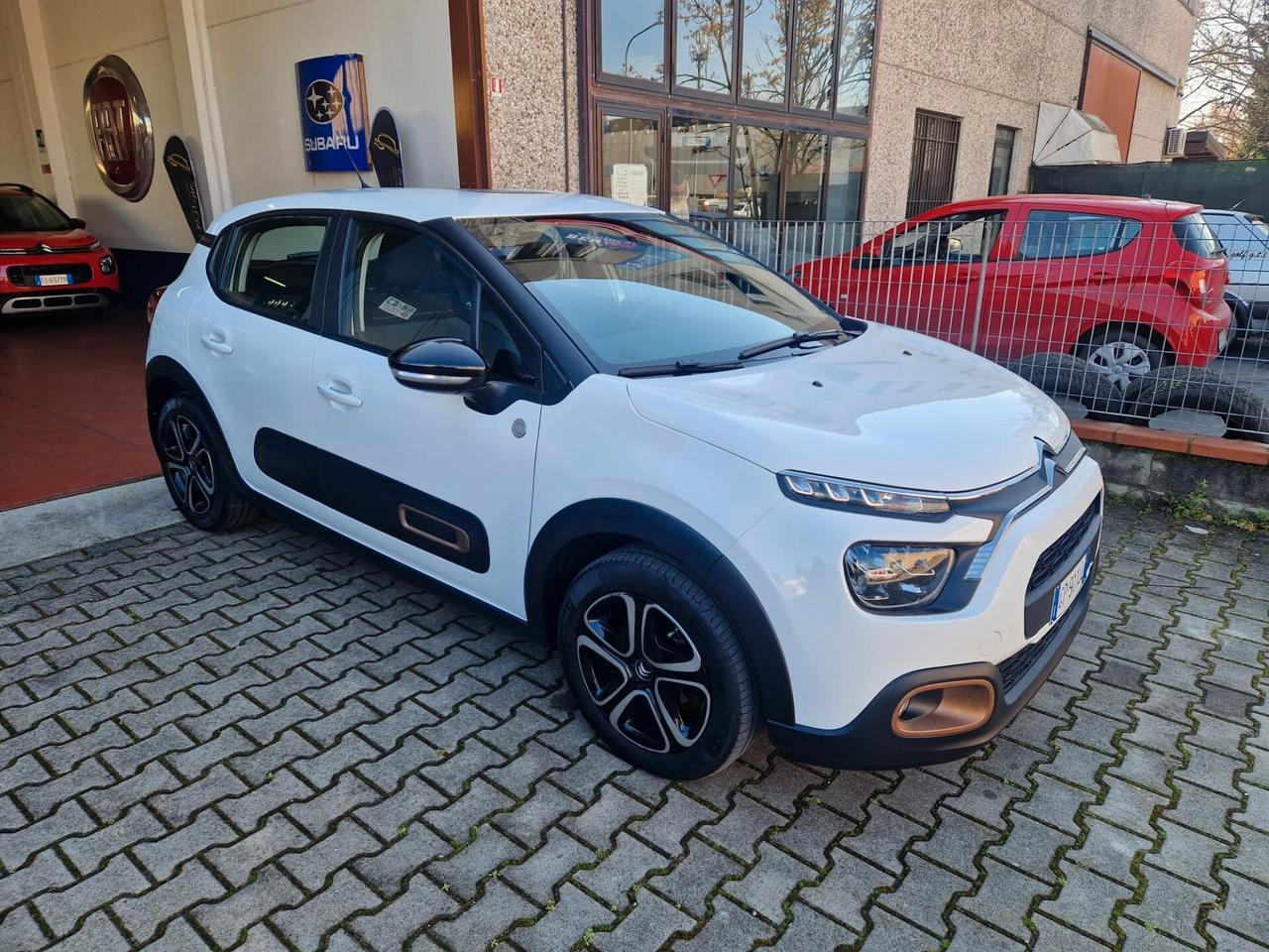 Citroen C3 3A SERIE PURETECH 83 S&S SHINE