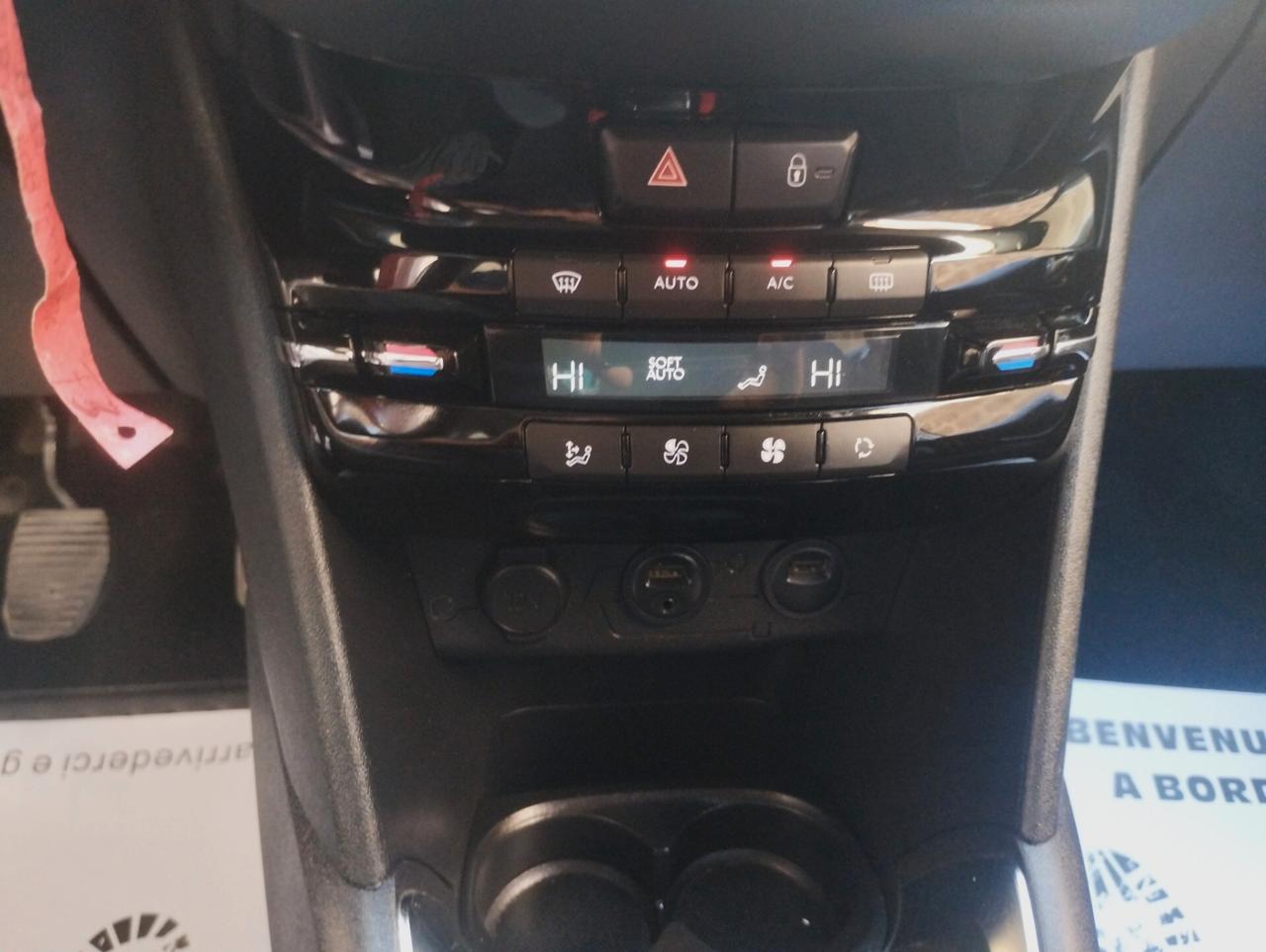 Peugeot 208 1.6 e-HDi 92 CV Stop&Start 5 porte Allure