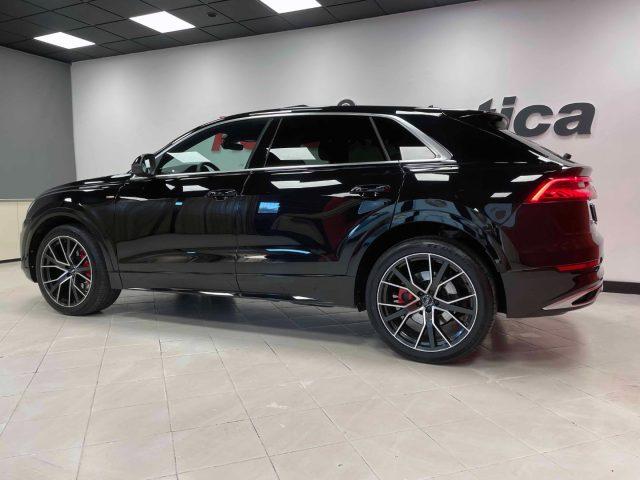 AUDI Q8 50 3.0 TDI MHEV S-LINE QUATTRO TIPTRONIC