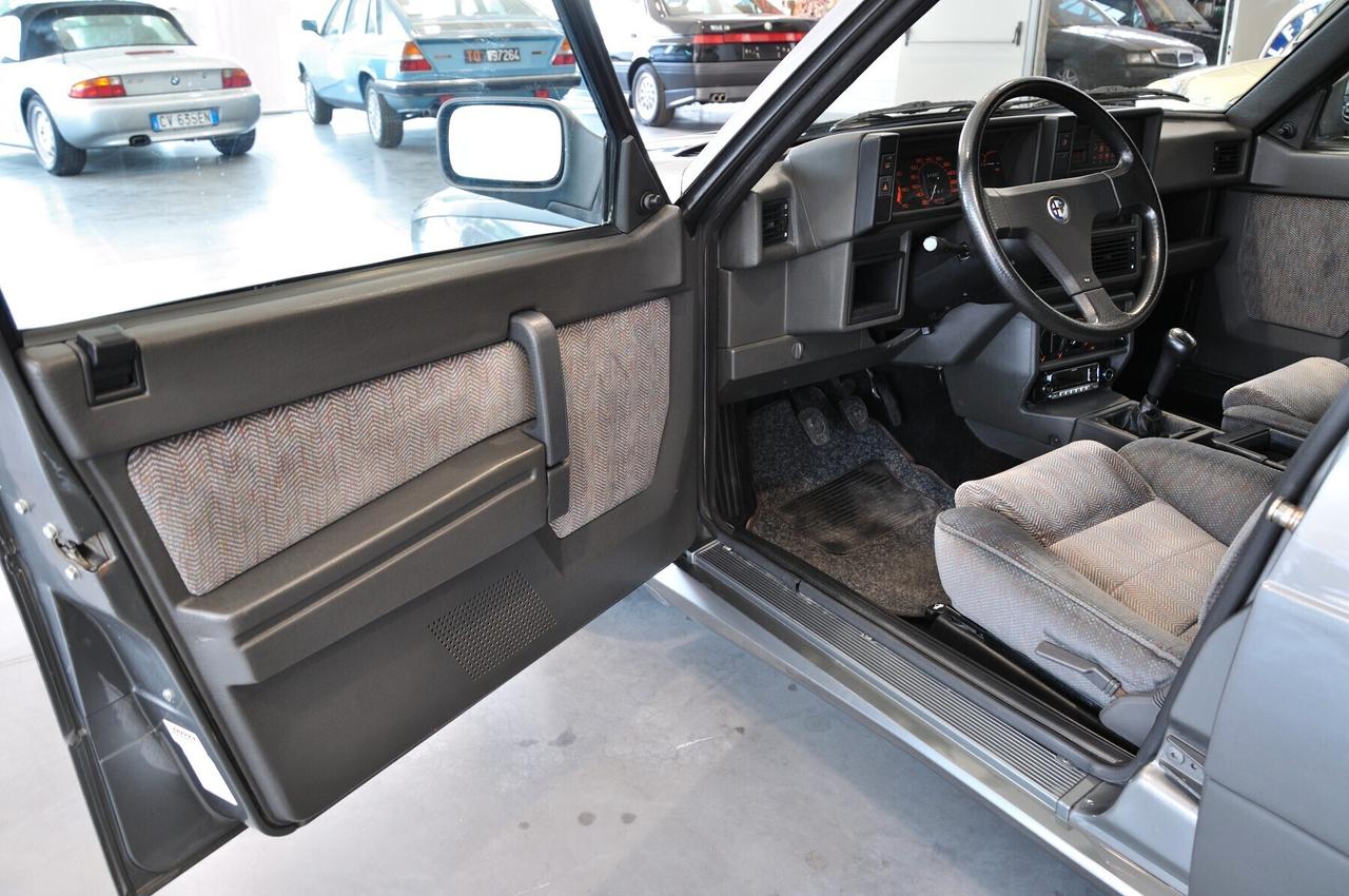 Alfa Romeo 75 2.0i Twin Spark CRS RIAR targa MI