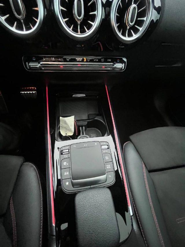 MERCEDES-BENZ GLA 200 GLA 200 d AMG Line