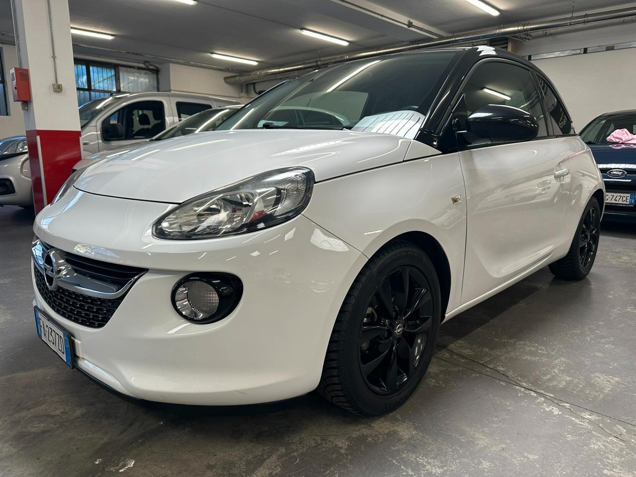 Opel Adam 1.2 70 CV Jam