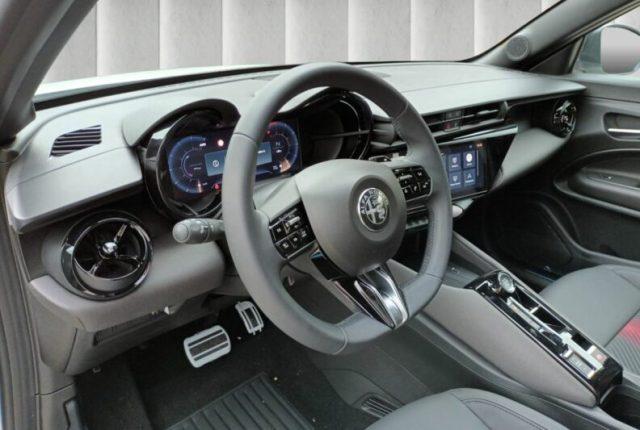 ALFA ROMEO Junior 1.2 136 CV Hybrid eDCT6 Speciale KM ZERO