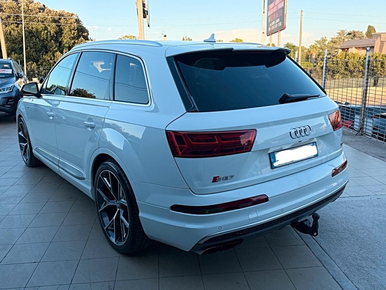 Audi Q7 SQ7 4.0 V8 TDI quattro tiptronic