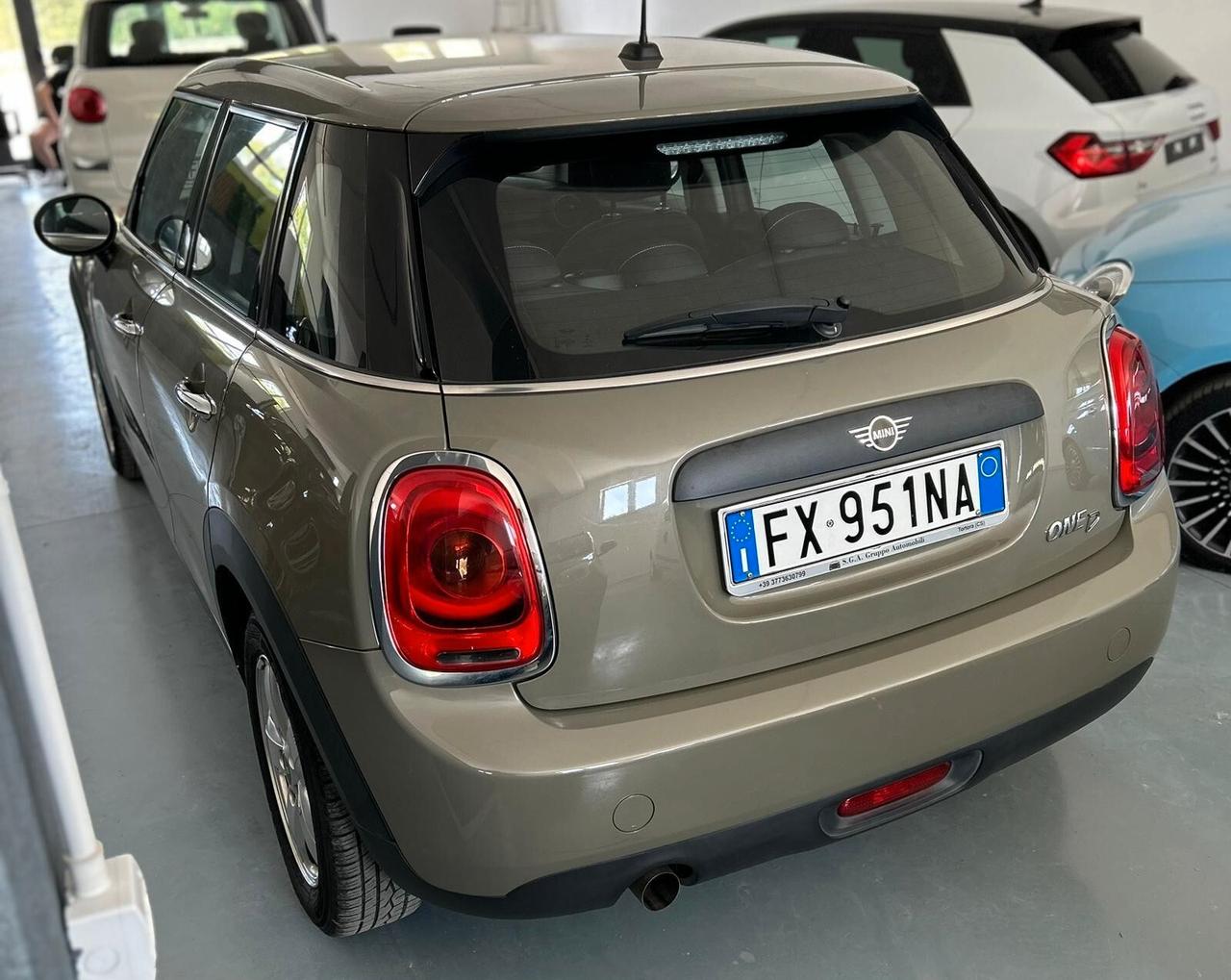 Mini Mini 1.5 One D Baker Street 5 porte