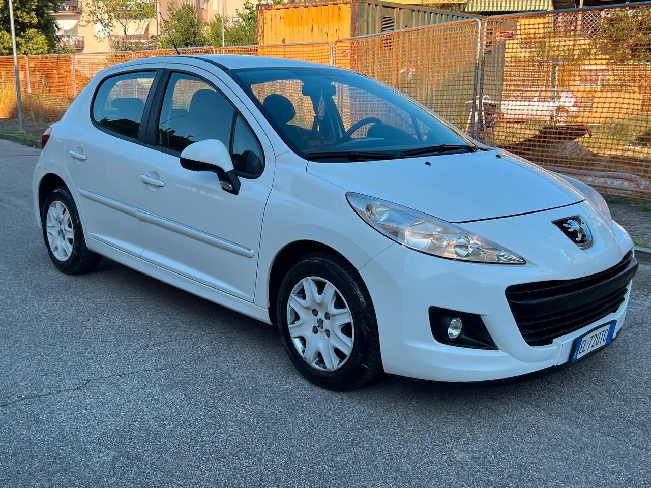 Peugeot 207 GPL - Neopatentati - Unico proprietario