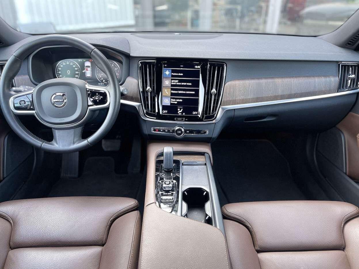 Volvo V90 Cross Country 2.0 Hybrid 250CV E6 AWD Automatica - 2021