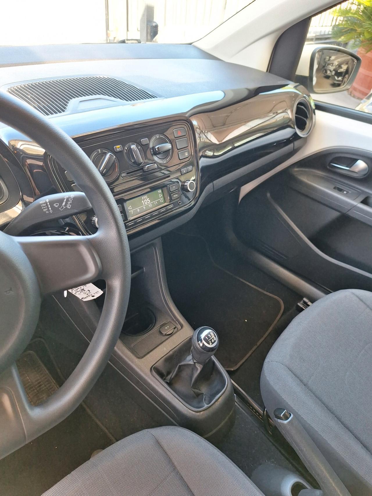 Volkswagen up! 1.0 5p. eco move BlueMotion Technology Benz/Metano Casa