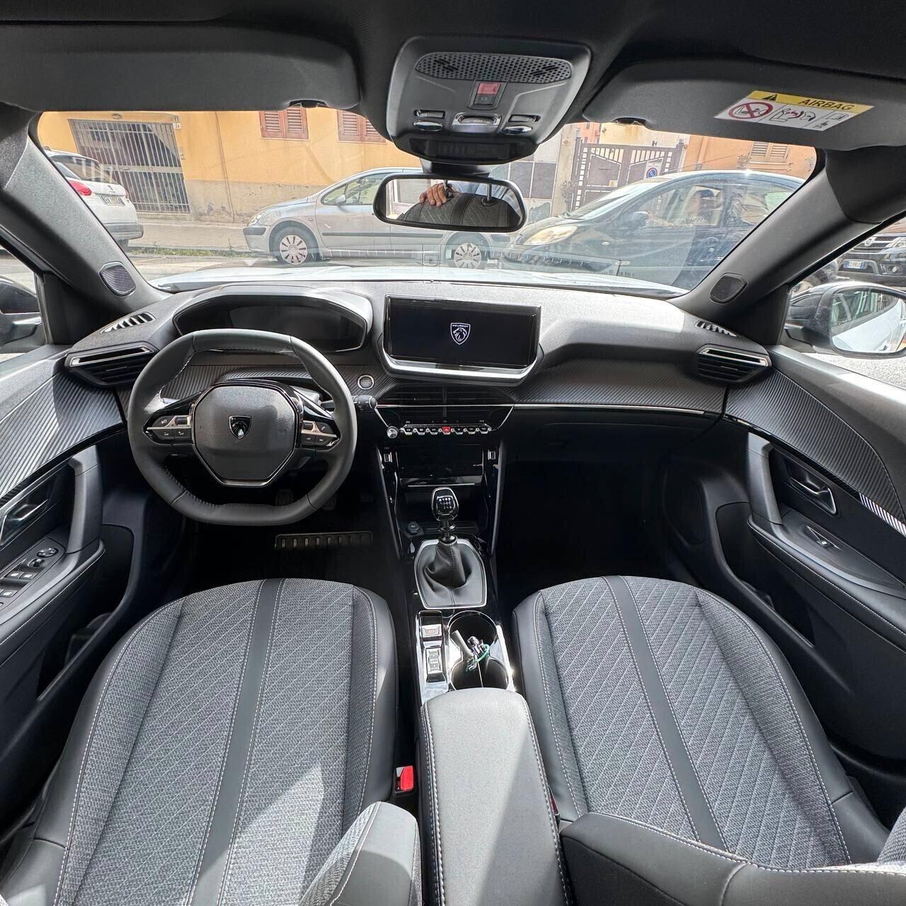 **NUOVA** Peugeot 2008 PureTech 100 S&S Allure