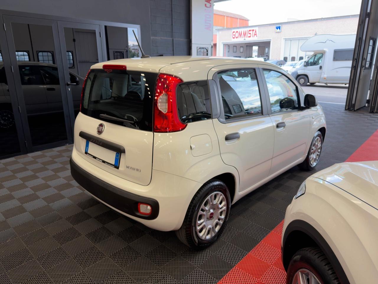Fiat Panda 1.0 FireFly S&S Hybrid 70 cv
