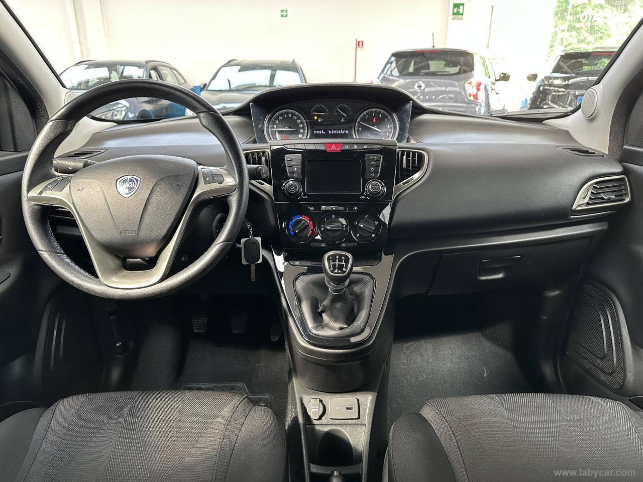 LANCIA Ypsilon 1.2 69 CV 5p. S&S Gold