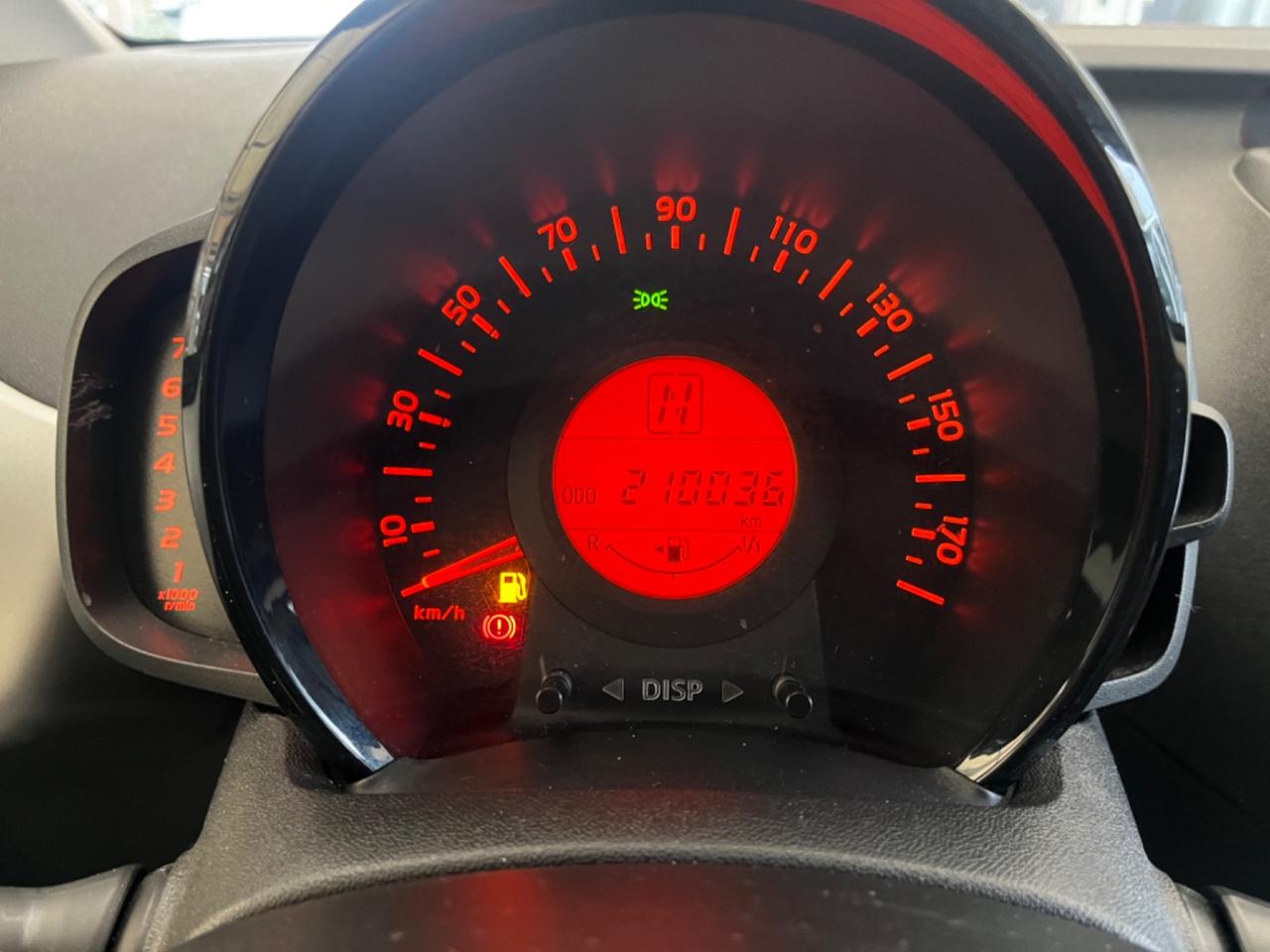 Toyota Aygo 1.0 VVT-i 69 CV 5 porte x-business