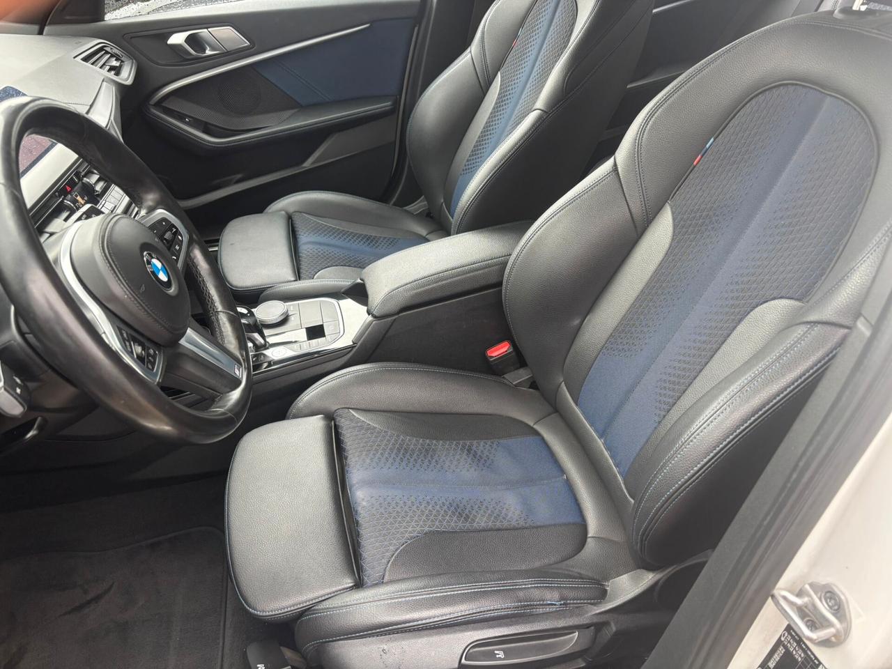 Bmw 118 118d 5p. Msport