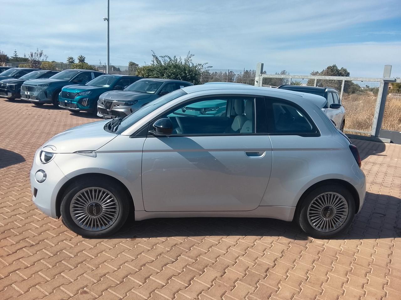 Fiat 500 Berlina Hybrid Icon PACK COMFORT