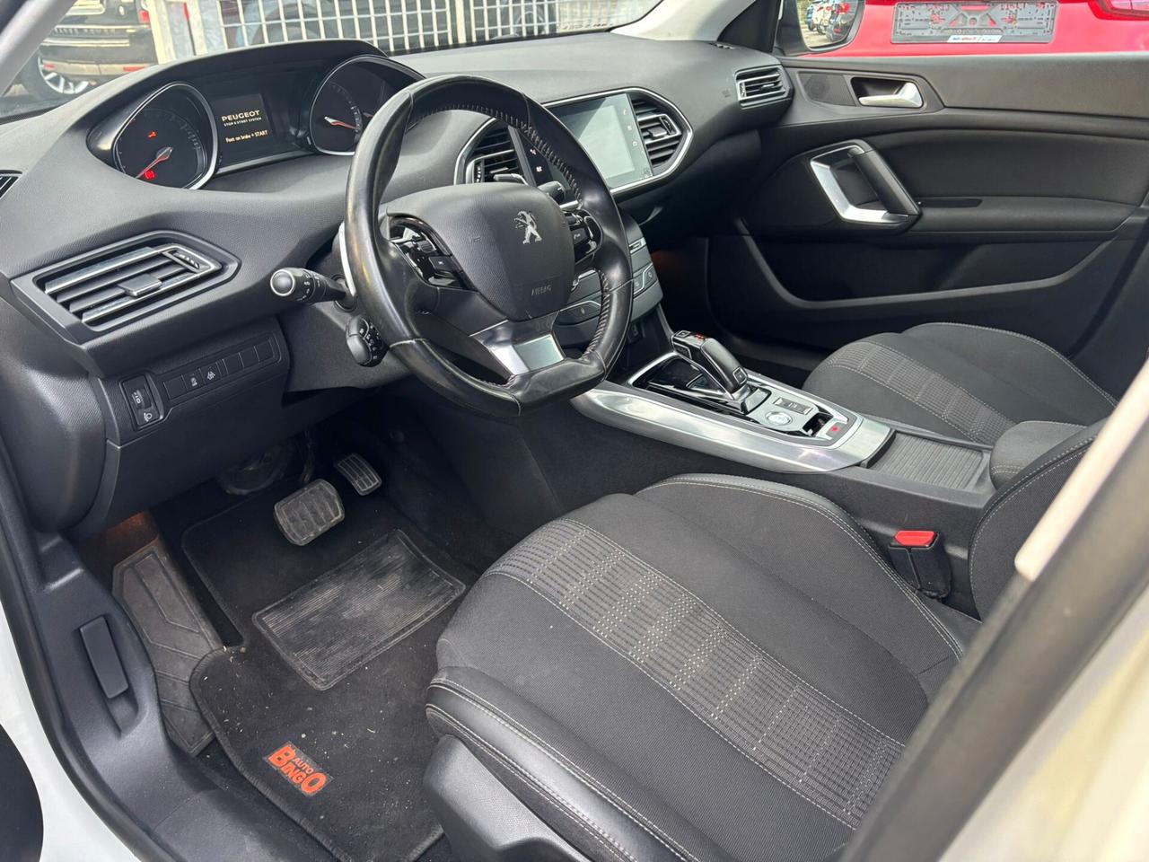 Peugeot 308 BlueHDi 130 S&S Allure