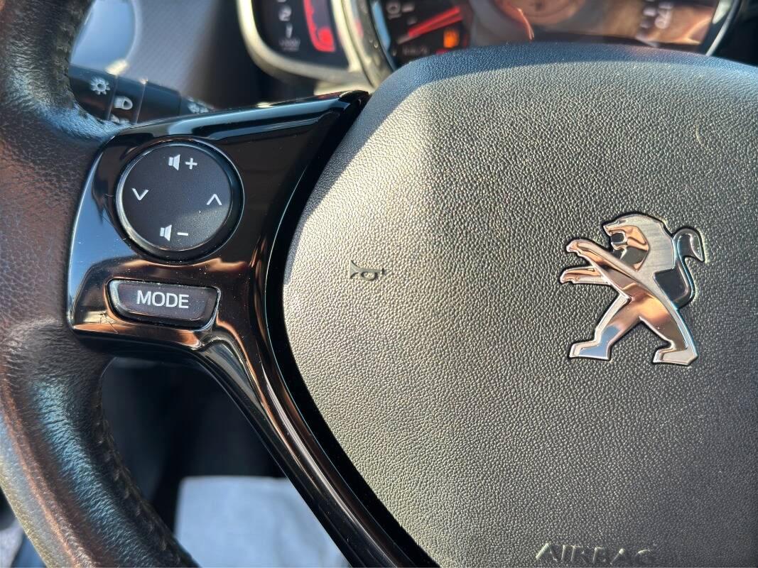 Peugeot 108 1.0 vti Allure s&s 5p NEOPATENTATI CON CARPLAY