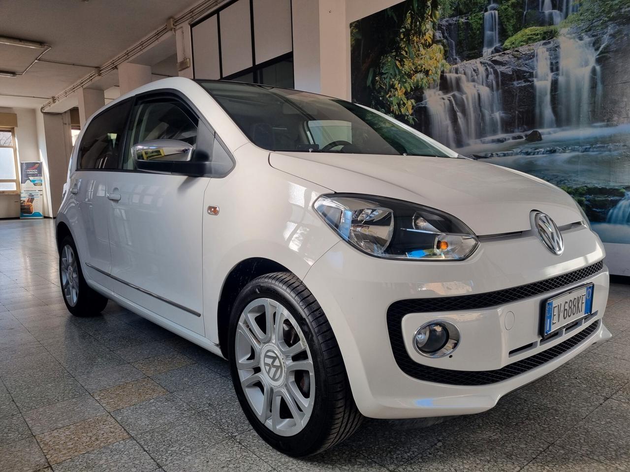 Volkswagen up! 1.0 5p. eco high TETTINO, BLUETOOTH, NAVI