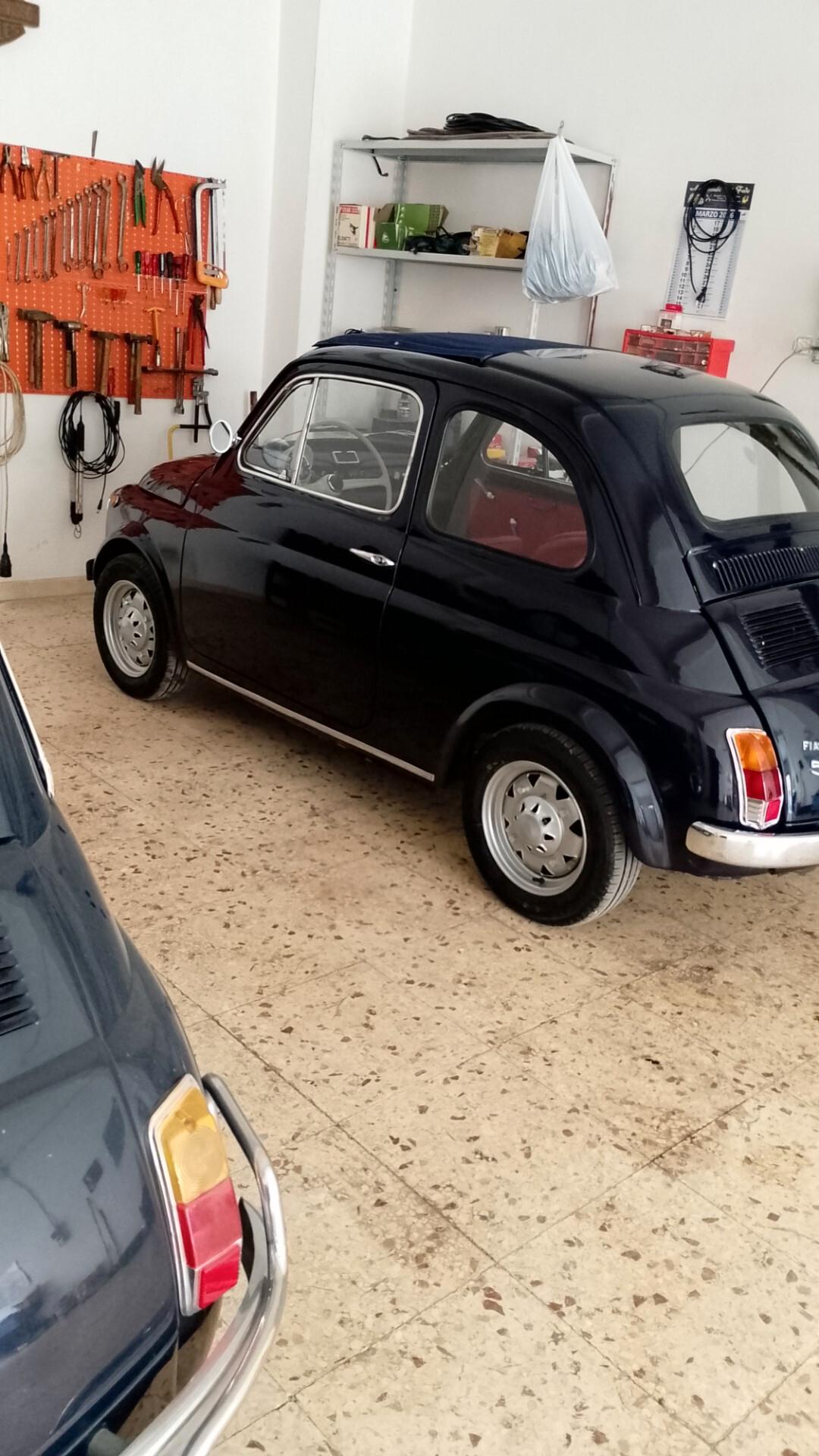 Abarth 595 blu