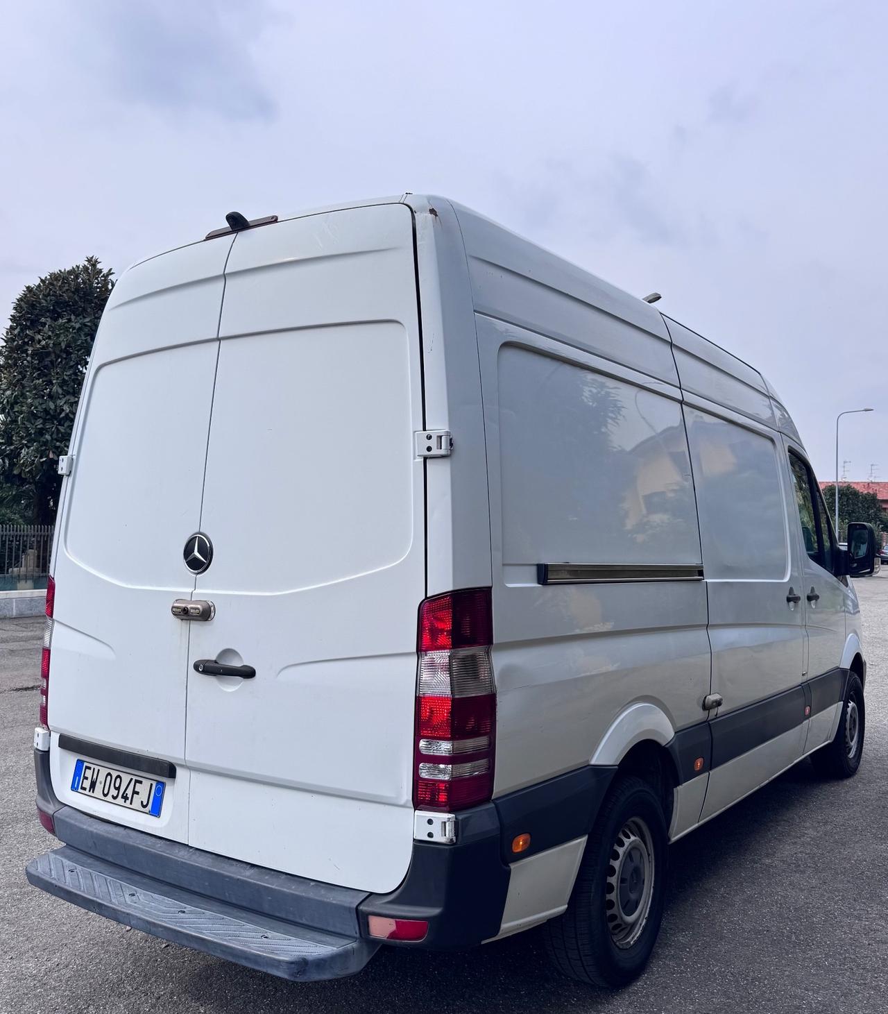 Mercedes Benz Sprinter 316 NGT Automatico!