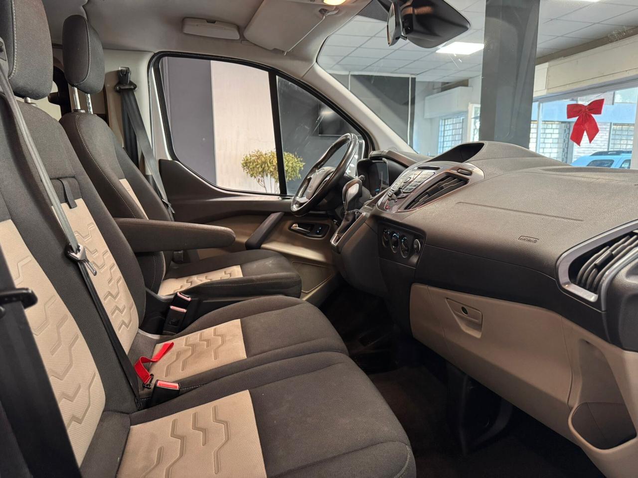 Ford Tourneo Custom 310 2.0 TDCi 130CV aut. PC Titanium