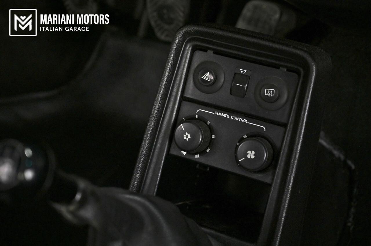 Porsche 911 (930) Carrera 3.2 Targa