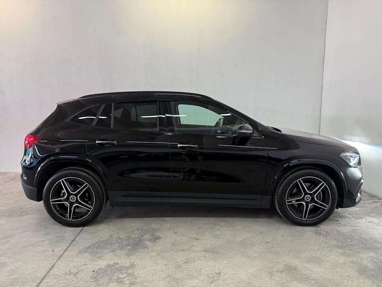 Mercedes-Benz GLA 180 AMG Line Advanced Plus Auto ** NEOPATENTATI **