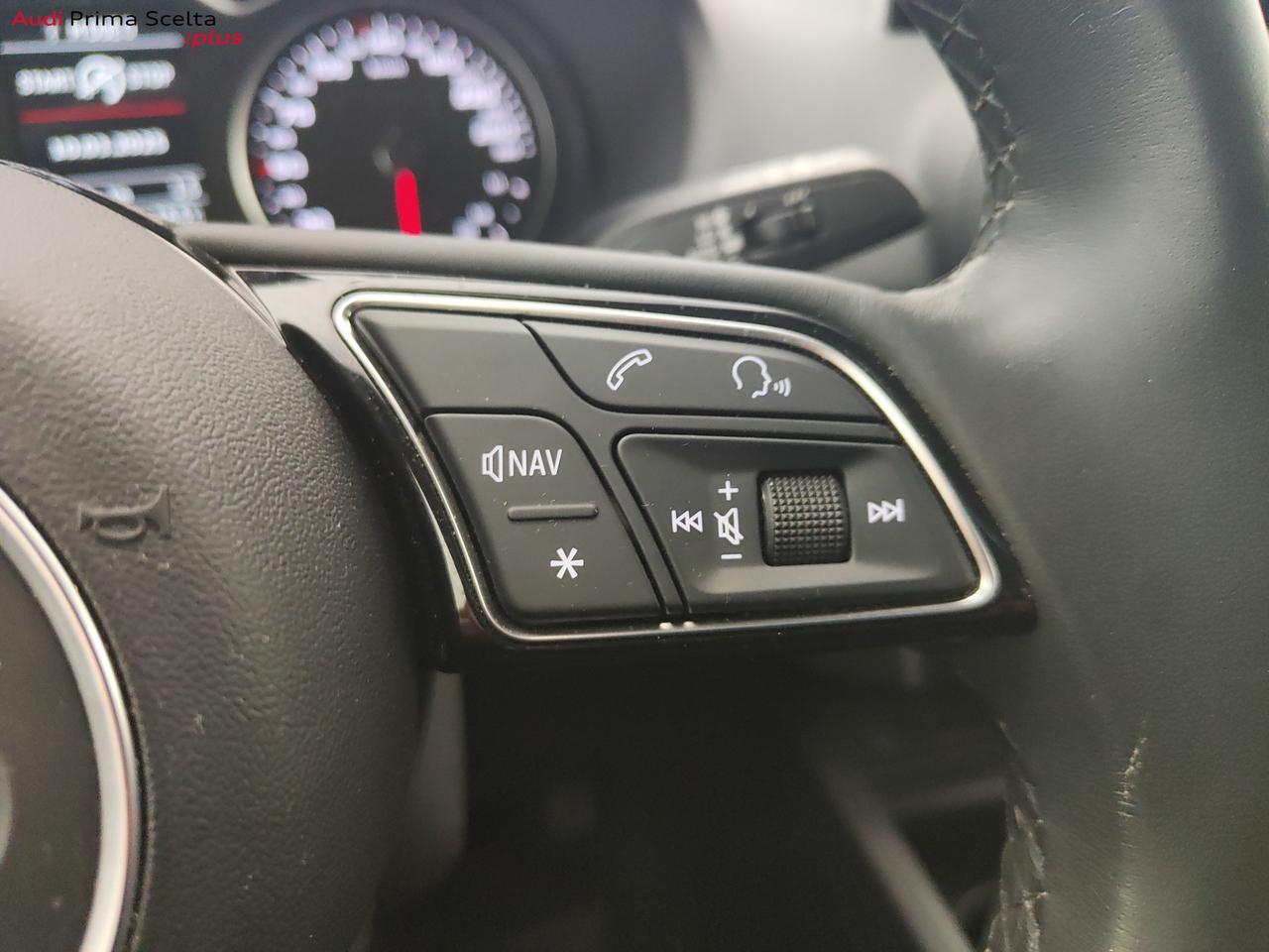 AUDI Q2 - Q2 30 TFSI Admired