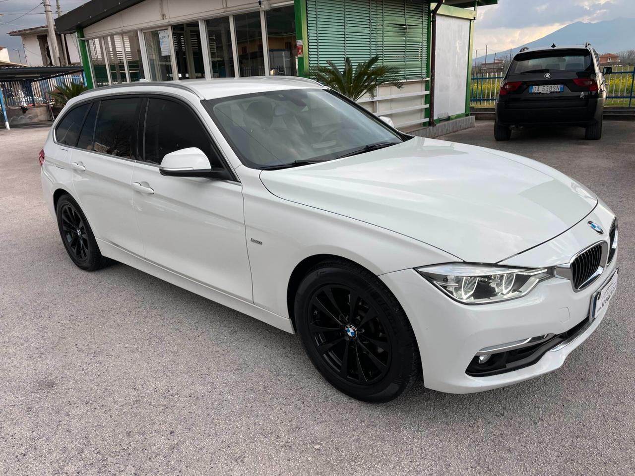 Bmw 316 316d Touring luxury aut.