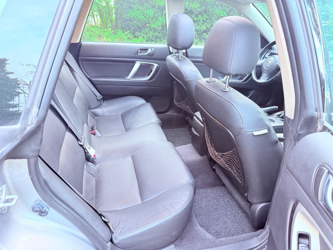 Subaru OUTBACK 2.0 - 4X4 UNICO PROP !!! 160 KM REA