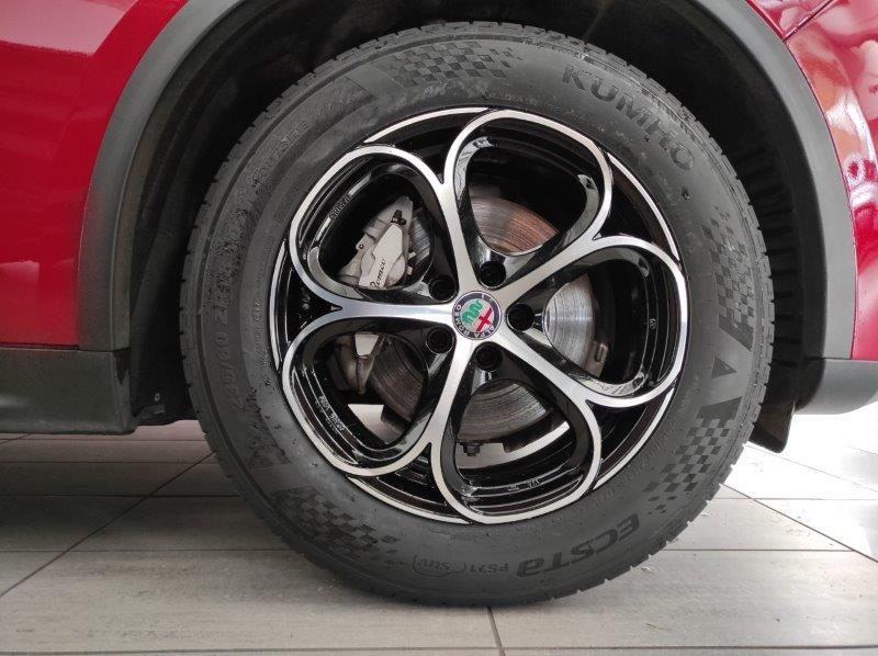 ALFA ROMEO Stelvio - Stelvio 2.2 Turbodiesel 190 CV AT8 Q4 Business