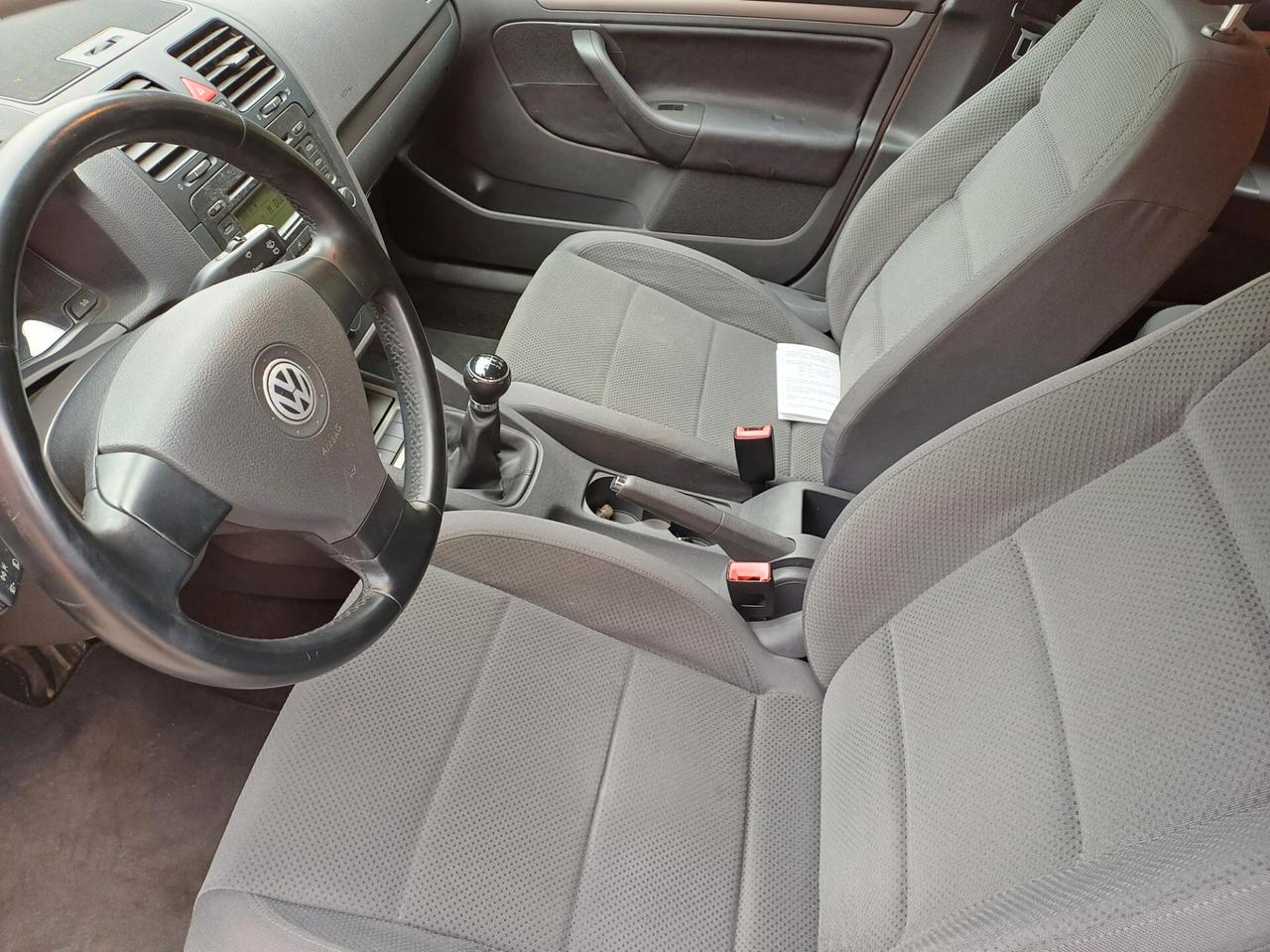 Volkswagen GOLF 5 BENZINA MOTORE 1.6 CON 67000 KM DIMOSTRABILI