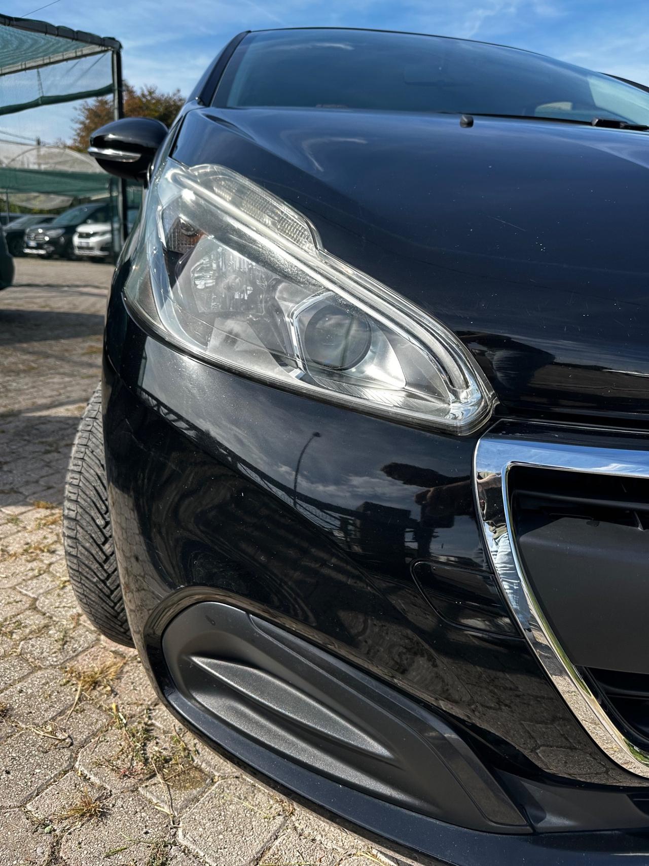 Peugeot 208 BlueHDi 75 5 porte Allure