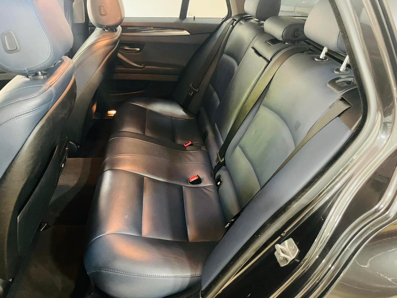 Bmw 520 520d Touring Luxury Pelle Individual