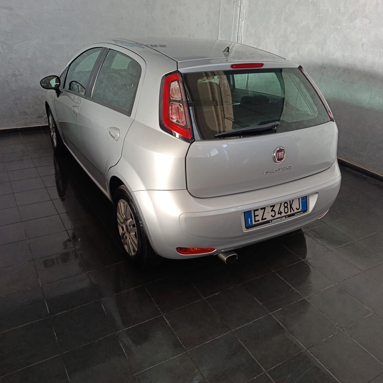 Fiat Punto 0.9 BENZINA LOUNGE
