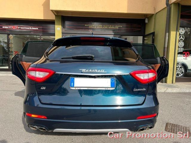 MASERATI Levante V6 AWD Granlusso UNA DI CENTO