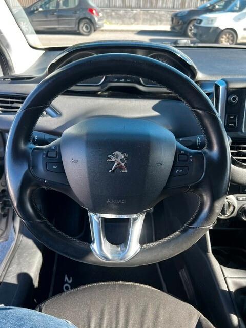 Peugeot 208 BlueHDi 75 5 porte Allure
