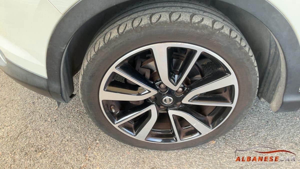 Nissan Qashqai 1.5 dCi 360 TETTO PANORAMICO