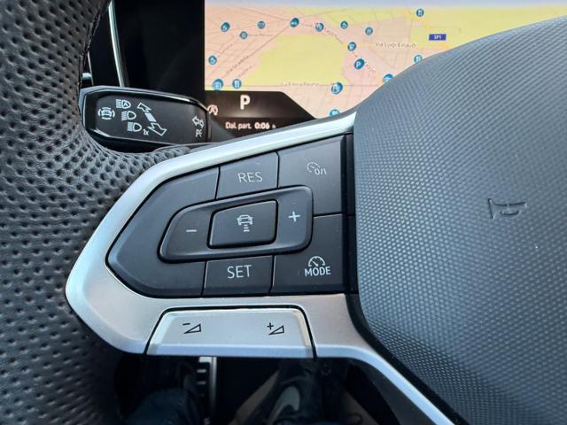 VOLKSWAGEN Touareg 3.0 V6 TDI 286 CV SCR R-Line Final Edition