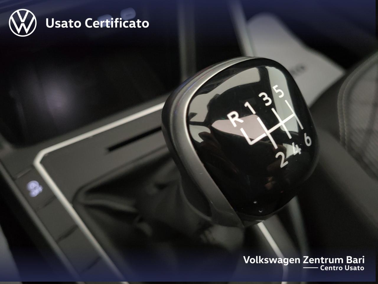 Volkswagen Taigo 1.0 tsi r-line 110cv