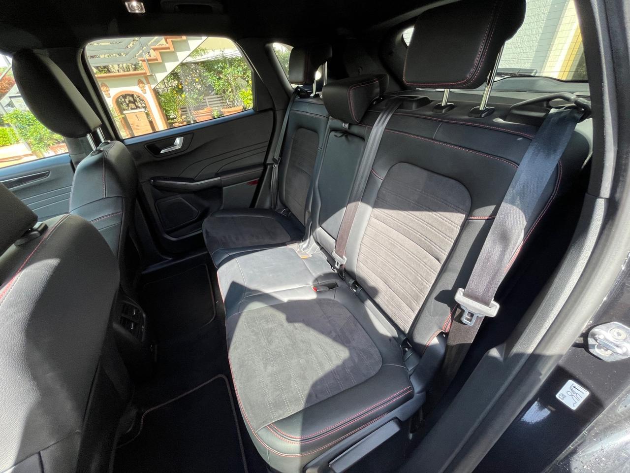 Ford Kuga 2.5 Full Hybrid 190 CV CVT 2WD ST-Line