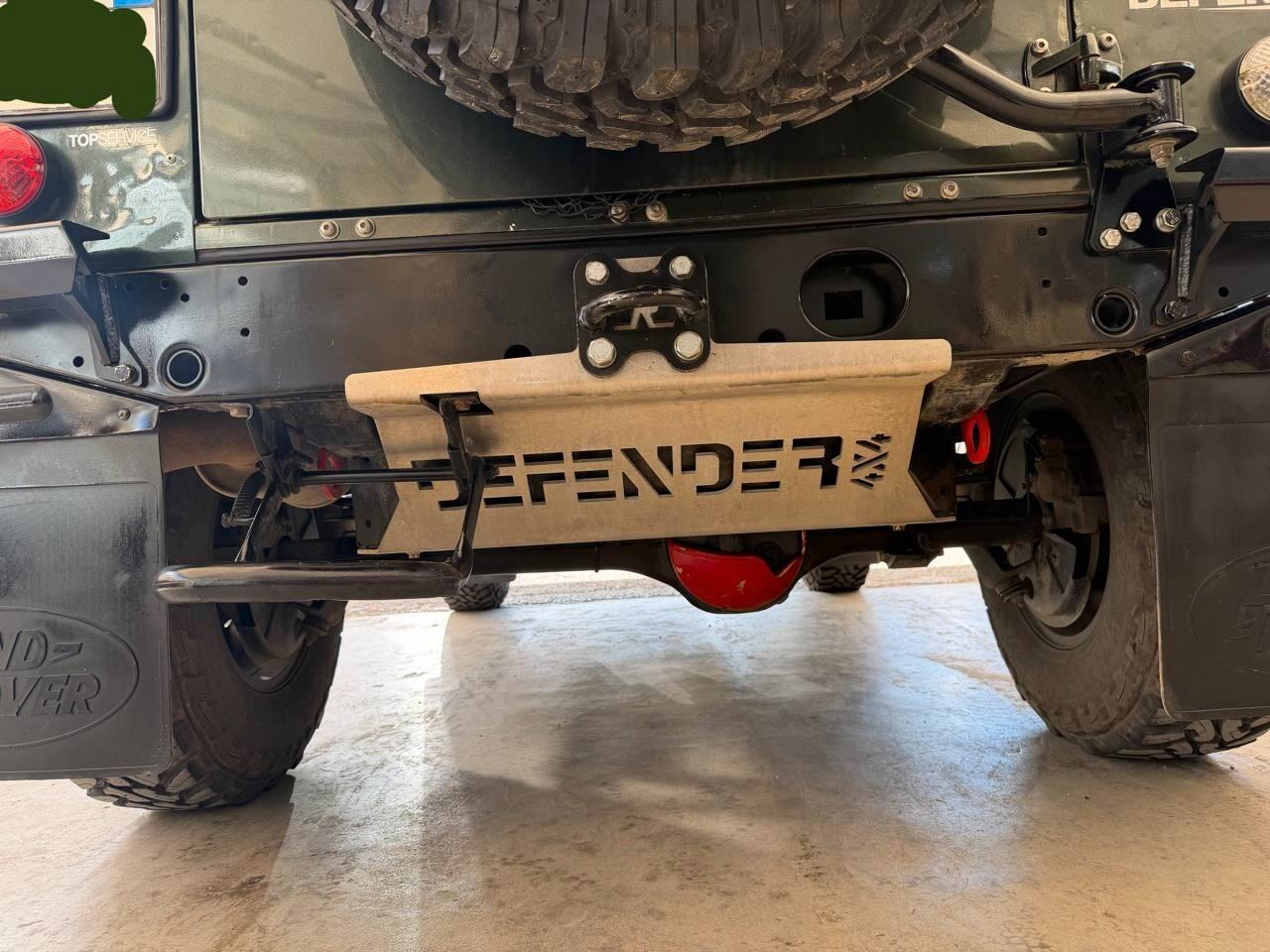 Land Rover Defender 2008 90 2.4 TD4