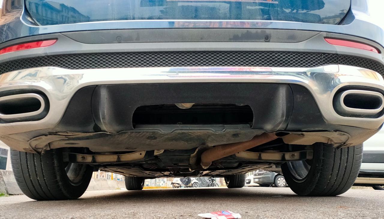 Mercedes-benz GLB 200 d Automatic 4Matic AMG Line Premium